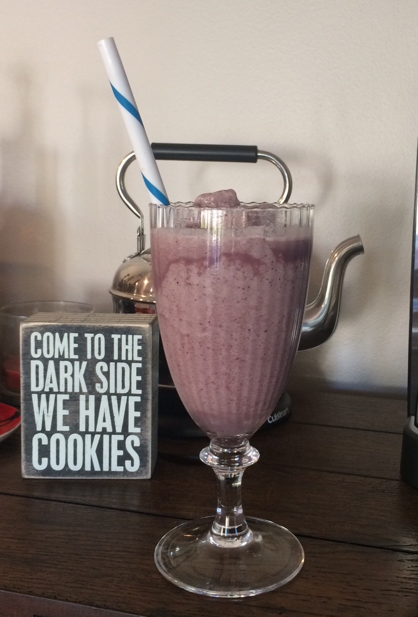 Recipe for Cherry Vanilla Almond Smoothie without protein powder